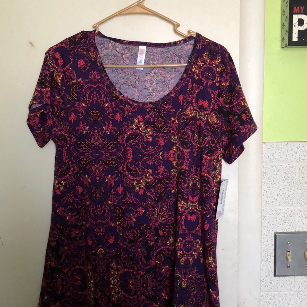 LuLaRoe Classic T size M, BNWT